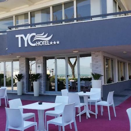 Tyc Hotel Viserbella di Rimini Esterno foto