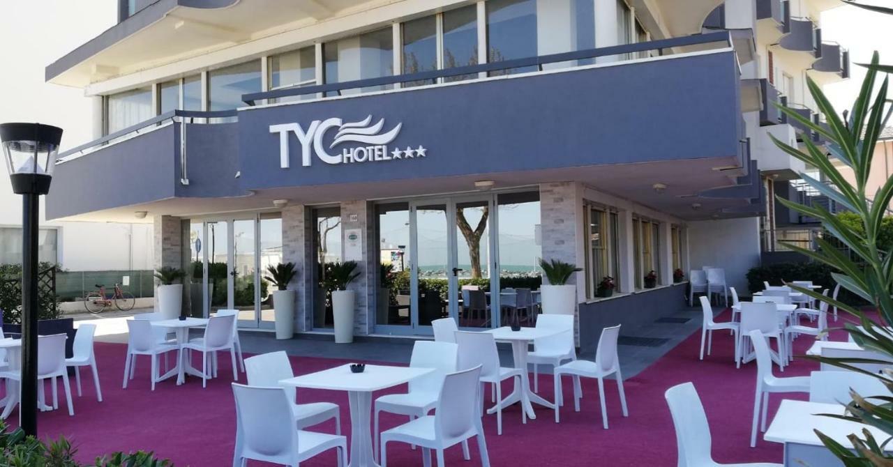 Tyc Hotel Viserbella di Rimini Esterno foto